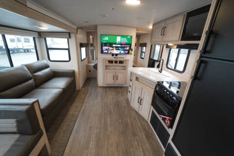 2024 Cruiser RV Shadow Cruiser 280QBS