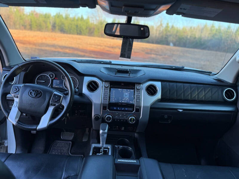 2016 Toyota Tundra Platinum