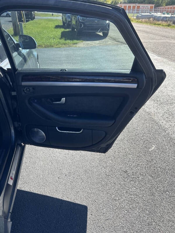 2008 Audi S8 quattro