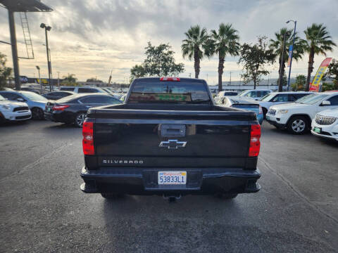 2017 Chevrolet Silverado 1500 Custom