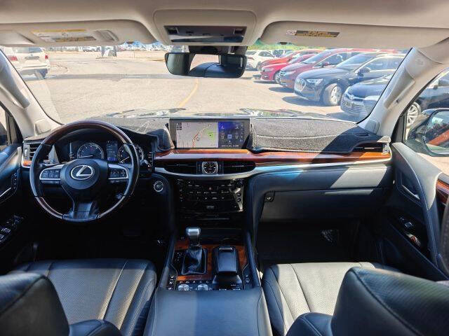 2018 Lexus LX 570
