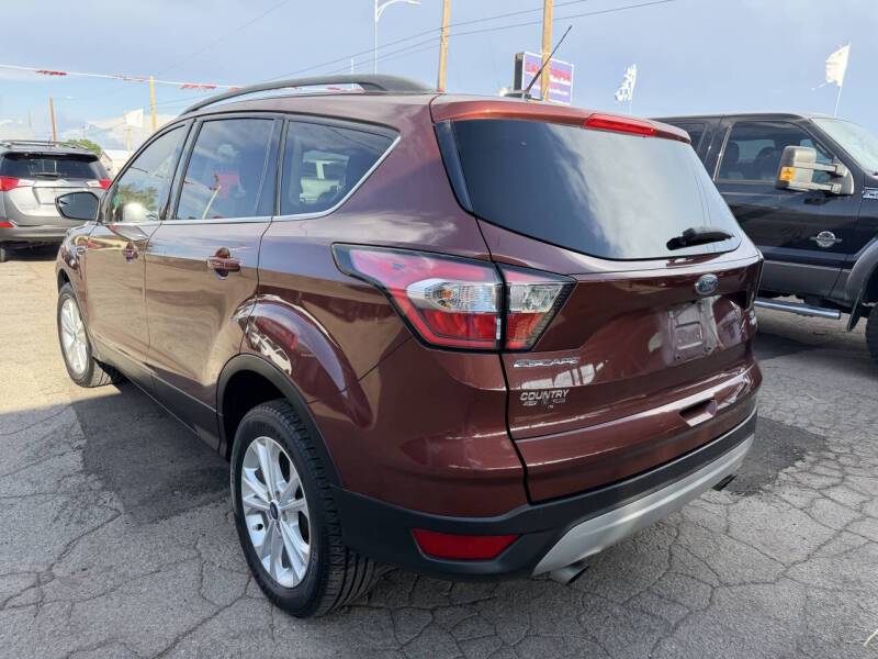 2018 Ford Escape SE