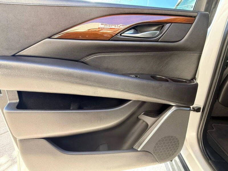 2019 Cadillac Escalade ESV Luxury