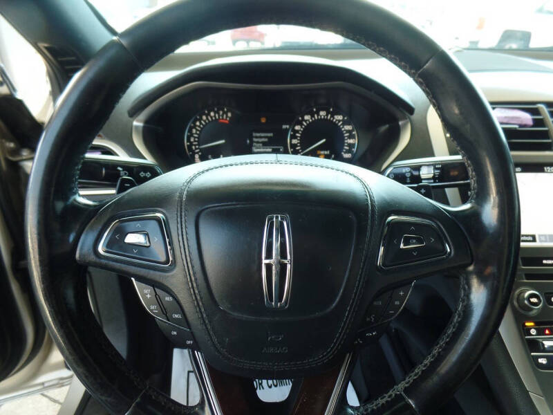 2017 Lincoln MKZ Reserve