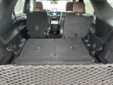 2022 Ford Explorer Platinum