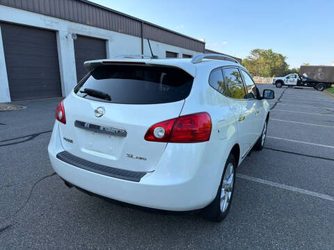 2011 Nissan Rogue S