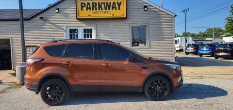 2017 Ford Escape for sale at Parkway Motors in Springfield IL