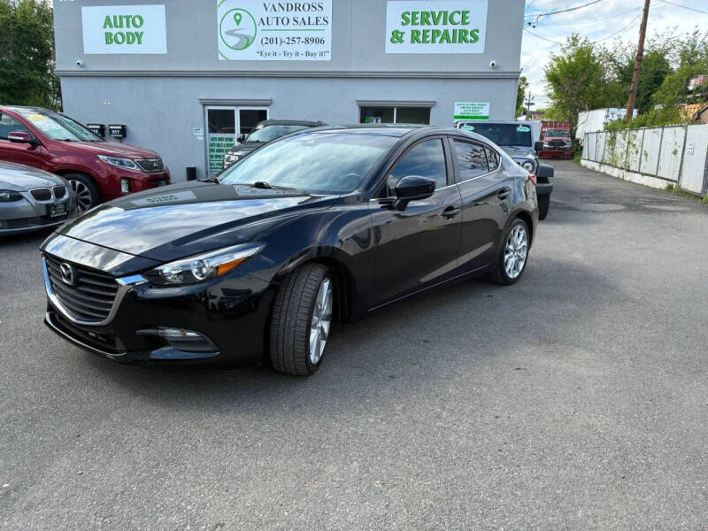 2017 Mazda MAZDA3 Touring
