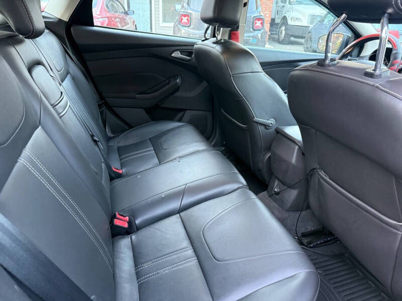 2012 Ford Focus Titanium