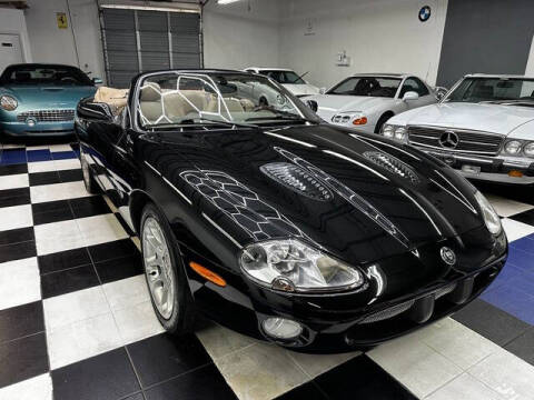 2002 Jaguar XKR