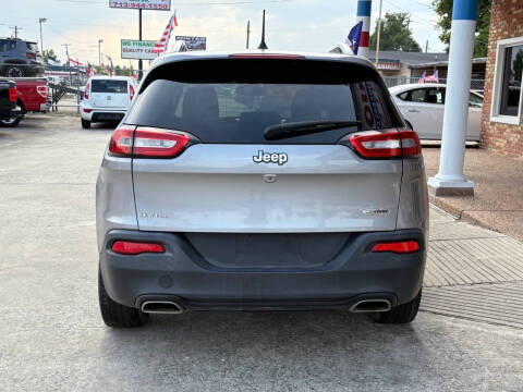 2016 Jeep Cherokee Latitude
