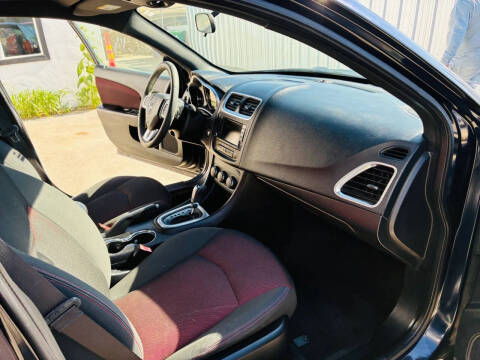 2012 Dodge Avenger SXT Plus