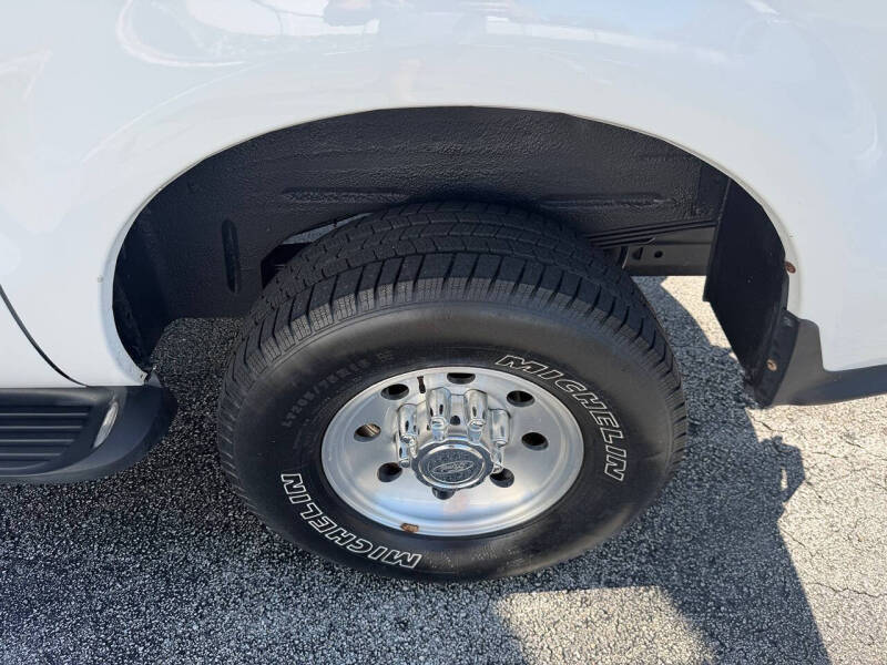 2000 Ford Excursion XLT