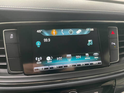 2018 Buick Enclave Essence