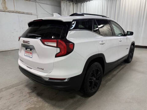 2024 GMC Terrain AT4