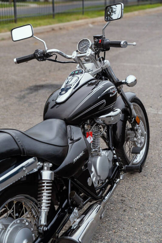 2005 Kawasaki Eliminator 125