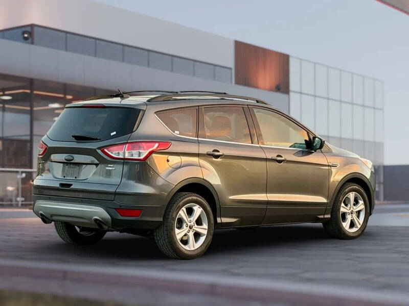 2015 Ford Escape SE