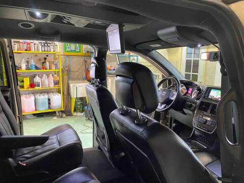 2015 Dodge Grand Caravan R/T