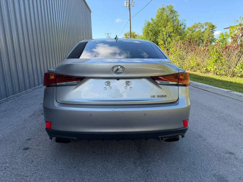 2018 Lexus IS 300