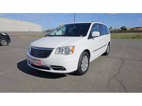 2015 Chrysler Town and Country Touring
