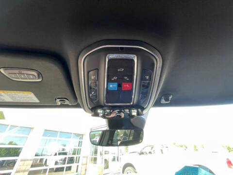 2023 Jeep Wagoneer L Series III