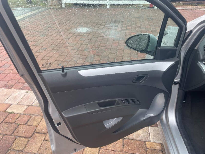 2016 Chevrolet Spark EV 2LT