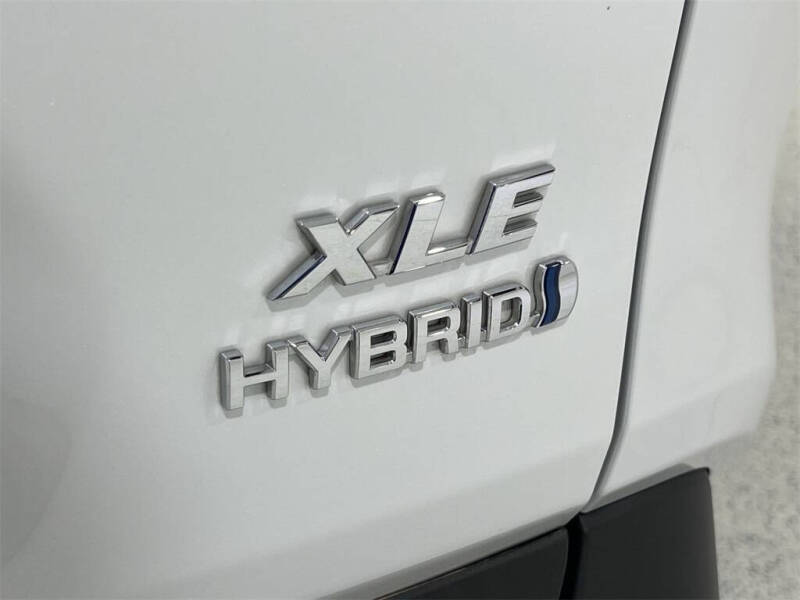 2023 Toyota RAV4 Hybrid XLE Premium