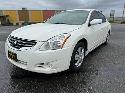 2012 Nissan Altima for sale at Bright Star Motors in Tacoma WA