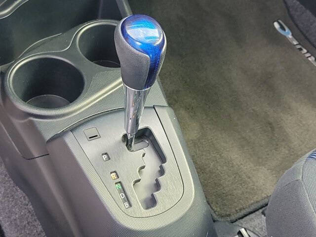 2016 Toyota Prius c Two