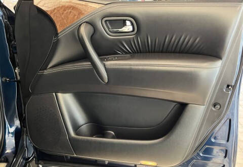 2017 Infiniti QX80 Signature Edition