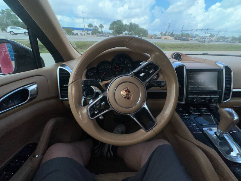 2016 Porsche Cayenne