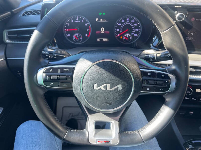 2022 Kia K5