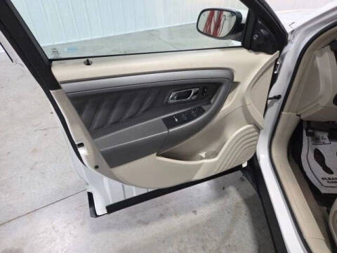 2011 Ford Taurus SEL