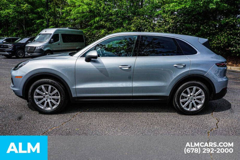 2023 Porsche Cayenne