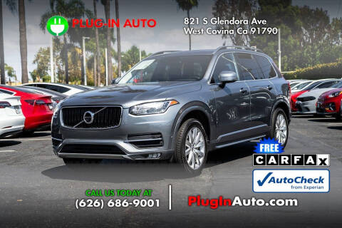 2016 Volvo XC90 T6 Momentum