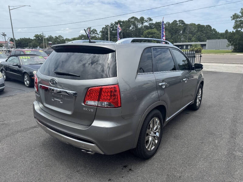 2011 Kia Sorento SX