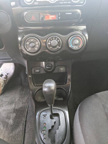 2008 Scion xD