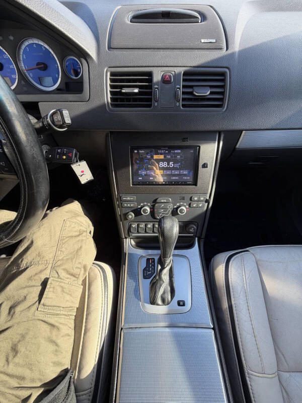 2011 Volvo XC90 3.2 R-Design