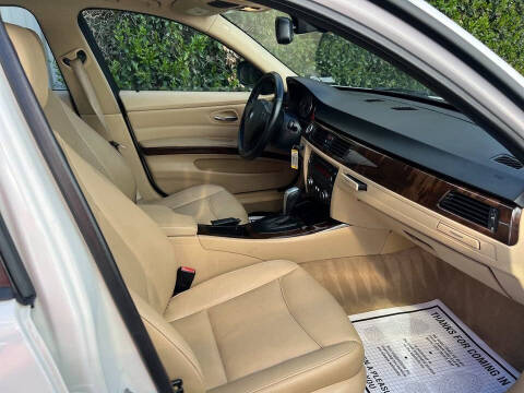 2011 BMW 3 Series 328i