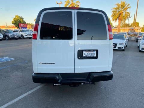 2019 Chevrolet Express 2500