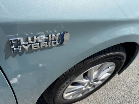 2012 Toyota Prius Plug-in Hybrid Advanced