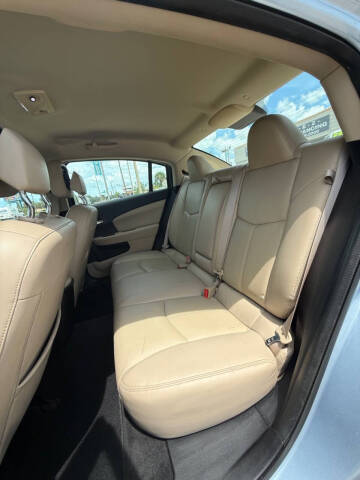 2013 Chrysler 200 Limited