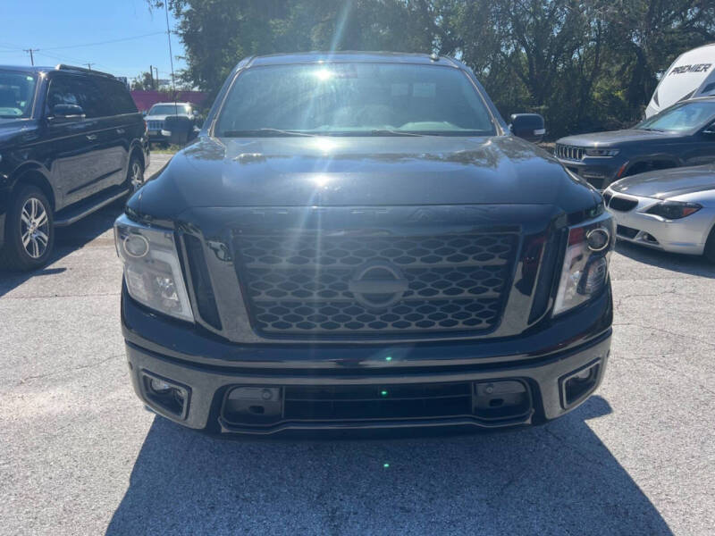 2019 Nissan Titan SV