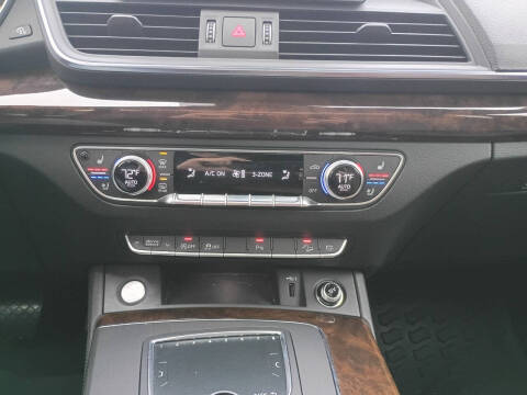 2020 Audi Q5 quattro Premium Plus 45 TFSI