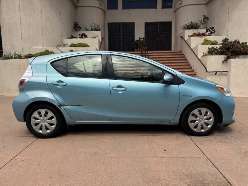 2013 Toyota Prius c One