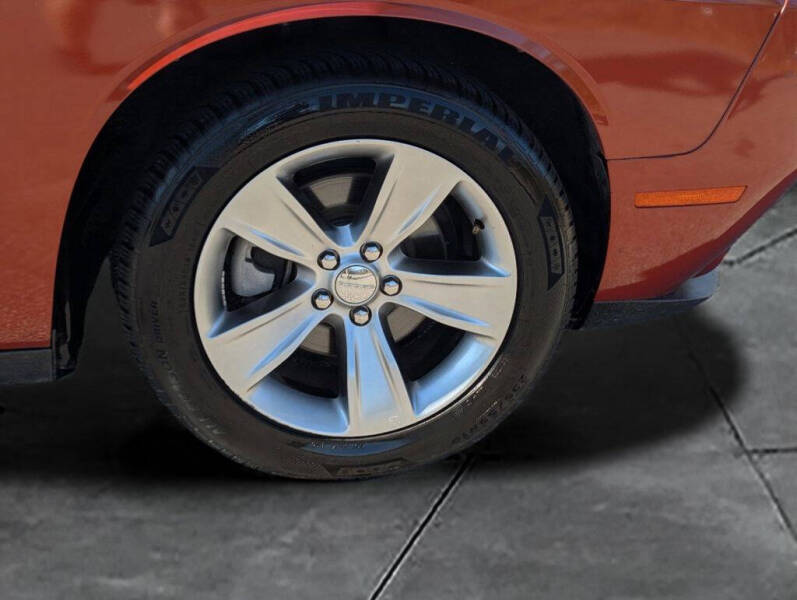 2021 Dodge Challenger SXT