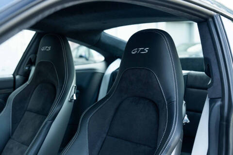 2017 Porsche 911 Carrera GTS