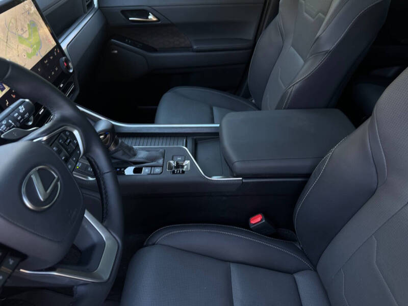 2025 Lexus GX 550 Luxury+