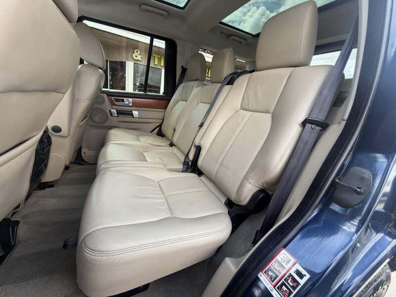 2011 Land Rover LR4