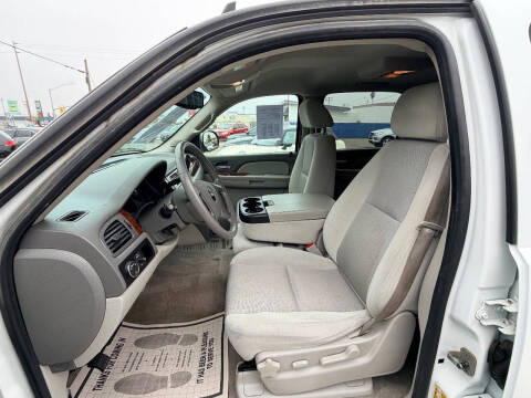 2009 GMC Yukon XL SLE